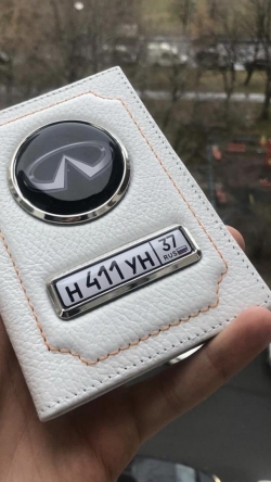 Infiniti,инфинити,Обложки,автодокументов,документов,обложка,машину,маркой,машины,номером,гос,номером,логотипом