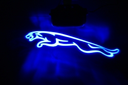 JAGUAR,Тень логотипа JAGUAR, Подсветка днища с логотипом JAGUAR, Проекция логотипа авто под бампер JAGUAR, Проектор логотипа JAGUAR, Подсветка машины с логотипом JAGUAR.