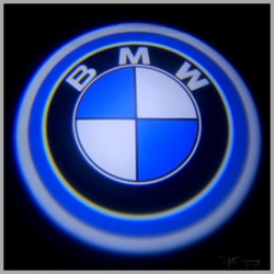 Подсветка логотипа в двери BMW,подсветка дверей с логотипом BMW,Штатная подсветка BMW,подсветка дверей с логотипом авто BMW,светодиодная подсветка логотипа BMW в двери,Лазерные проекторы BMW в двери,Лазерная подсветка BMW