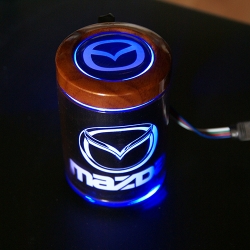 Пепельница с подсветкой логотипа Mazda,автомобильная пепельница с логотипом Mazda,пепельница Mazda,пепельница с подсветкой Mazda,светящаяся пепельница Mazda,пепельница автомобильная с подсветкой Mazda,светящаяся пепельница с логотипом Mazda