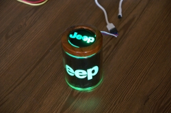 Пепельница с подсветкой логотипа jeep,автомобильная пепельница с логотипом jeep,пепельница Opel,пепельница с подсветкой jeep,светящаяся пепельница jeep,пепельница автомобильная с подсветкой jeep,светящаяся пепельница с логотипом jeep