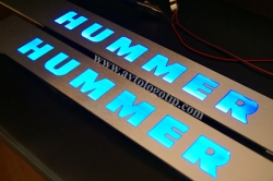 Подсветка порогов Hummer,накладки на пороги с подсветкой Hummer,светящиеся накладки на пороги Hummer,светодиодные накладки на пороги Hummer,светодиодные накладки на пороги авто Hummer,накладки на пороги led Hummer,декоративные накладки хаммер