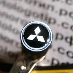 заглушка прикуривателя Mitsubishi,заглушка гнезда прикуривателя Mitsubishi,купить заглушку в прикуриватель Mitsubishi,заглушка прикуривателя с логотипом Mitsubishi,заглушка в прикуриватель номер Mitsubishi,заглушка патрона прикуривателя Mitsubishi