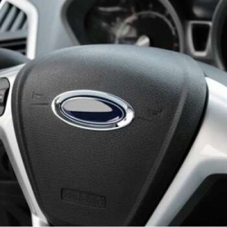Хром,окантовка,логотипа,на,руль,для,Ford,Fiesta,Mondeo,Focus,B-Max,Кольцо,накладка,Хромированную,окантовку,эмблемы,руле,значка,для,Форд,Фокус,Мондео,Куга,Фиеста,Фьюжн