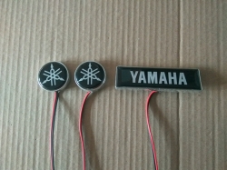 Светящийся задний логотип на мотоцикл Yamaha,светящаяся эмблема Yamaha на мотоцикл,светящийся логотип на авто Yamaha на мотоцикл,светящийся логотип на автомобиль Yamaha на мотоцикл,подсветка логотипа Yamaha на мотоцикл