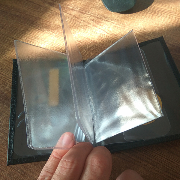 Кожаная обложка для автодокументов с гос номером и логотипом Renault (Рено)