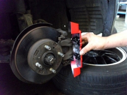 накладки на суппорта,накладки на суппорта brembo,накладки на суппорта купить,накладки брембо на суппорта,накладки на тормозные суппорта,накладки на суппорта brembo купить,установка накладок на суппорты,накладки на суппорта с логотипом брембо,накладки на т