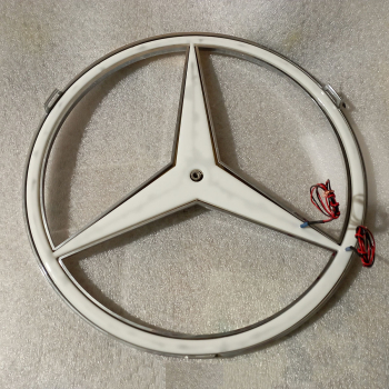 Светящийся логотип грузовика Mercedes,светящаяся эмблема грузовика мерседес мп5,светящийся логотип на авто грузовика Mercedes,светящийся логотип на автомобиль грузовика мерседес мп5,подсветка логотипа грузовика Mercedes мп5