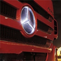 Подсветка логотипа грузовика Mercedes Actros MP1-3