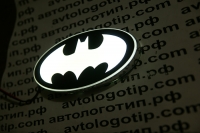 Светящийся логотип Batman (Бетмен) Hyundai Santa Fe,светящаяся эмблема Batman (Бетмен) Hyundai Santa Fe,светящийся логотип на авто Batman (Бетмен) Hyundai Santa Fe,светящийся логотип на автомобиль Batman (Бетмен) Hyundai Santa Fe,подсветка логотипа Batman