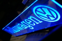 Светящийся логотип Volkswagen 3D,светящийся логотип для грузовика Volkswagen 3D,светящаяся эмблема Volkswagen 3D,табличка Volkswagen 3D,логотип на стекло Volkswagen 3D,светящаяся картина vw 3D,светодиодный логотип vw 3D,Truck Led Logo vw 3D,12v,24v