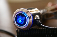 зарядка для телефона с логотипом decepticon зарядка для телефона с логотипом автомобиля