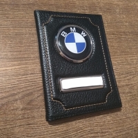 Обложка для автодокументов BMW (БМВ) Кожаная обложка для автодокументов (документов) с гос номером и логотипом BMW (БМВ)