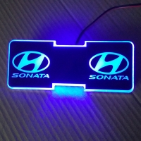 Ваш Хендай Соната сделает автомобиль красивым снаружи и внутри, добавит полезных свойств и изменит дизайн авто в лучшую сторону.  Комплект светодиодной подсветки центральной консоли для Hyundai Sonata YF/Хендай Соната. Светящиеся модули укладываются на дн