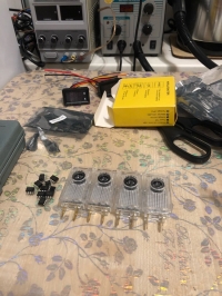 Подсветка логотипа в двери MERCEDES W210 W124,подсветка дверей с логотипом MERCEDES W210 W124,Штатная подсветка MERCEDES W210 W124,подсветка дверей с логотипом авто MERCEDES W210 W124,светодиодная подсветка логотипа MERCEDES W210 W124 в двери,Лазерные про