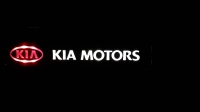 Эффектный светящийся логотип KIA радиатора, эргономичная конструкция и высокое качество исполнения привлекли к аксессуару повышенное внимание любителей автотюнинга,Светящийся логотип KIA радиатора на решетку радиатора,Светящаяся передняя эмблема KIA на ре