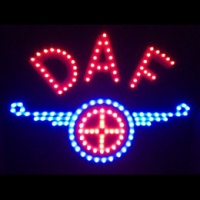 Светящийся логотип DAF